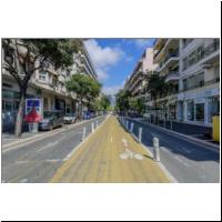 2022-04-27 Radweg Strassenmitte 01.jpg